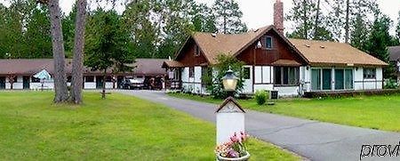 Northern Pine Inn Hayward Zewnętrze zdjęcie